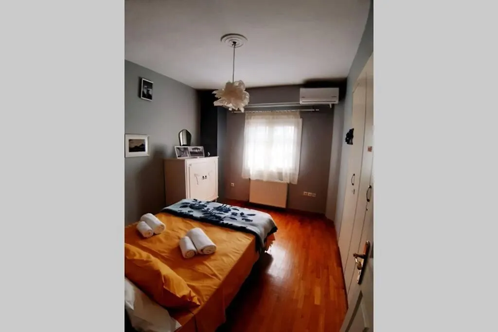 2 Floor Apartment In Kalamaria,Thessaloniki. 0*,  Grécia